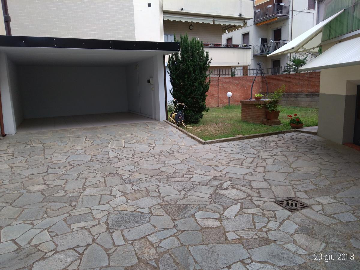 alojamiento y desayuno Tarussio Arezzo Exterior foto